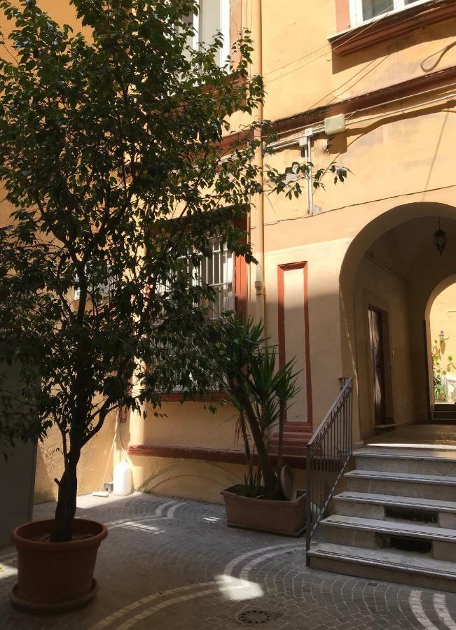 La Casa Di Flo Hotel Naples Exterior photo